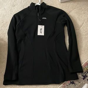 AYBL quarter zip. BRAND NEW